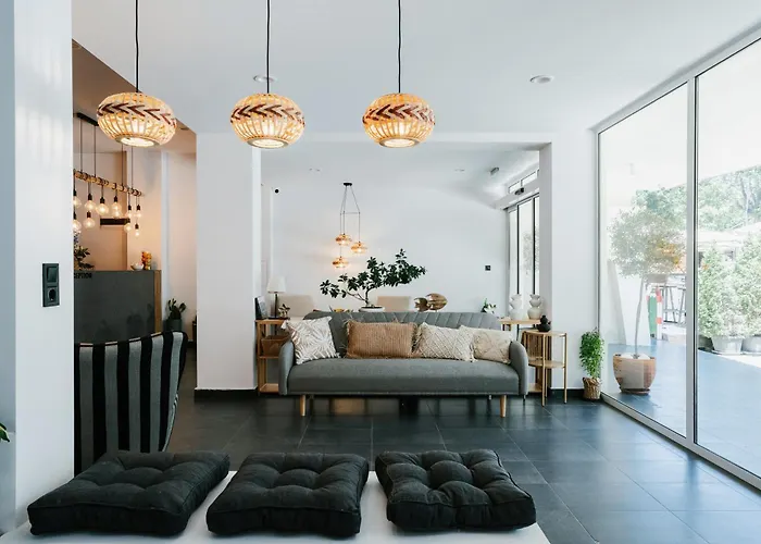 فندق 99 سوزوبول