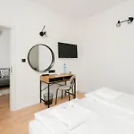 99 Hotel